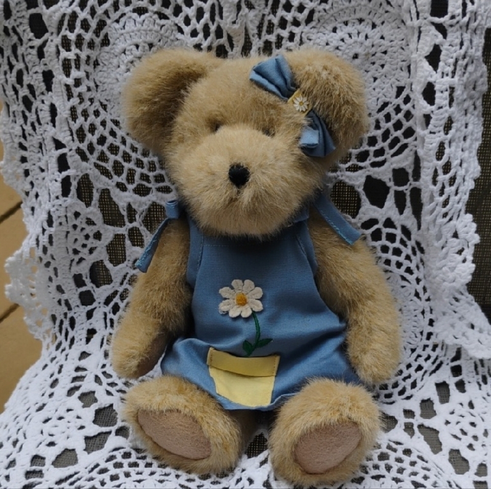 Boyds Teddy Bear, The Head Bean Collection, Girl Teddy Bear